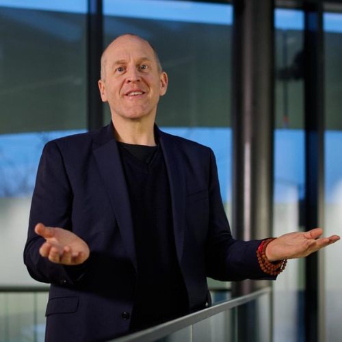Speaker - Lars Wilhelm Baumgarten