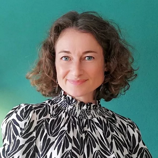 Speaker - Dr. Nelly Simonov
